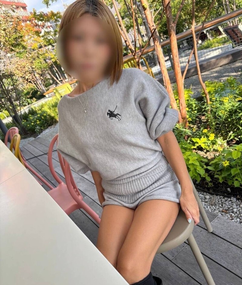 FC2-PPV-4792091 [Completely amateur] A super sexy married woman with a tanned skin! A useless wife who can't say no and is weak to pressure. Even on her dangerous days, she still cums deep inside her vagina. Bonus included